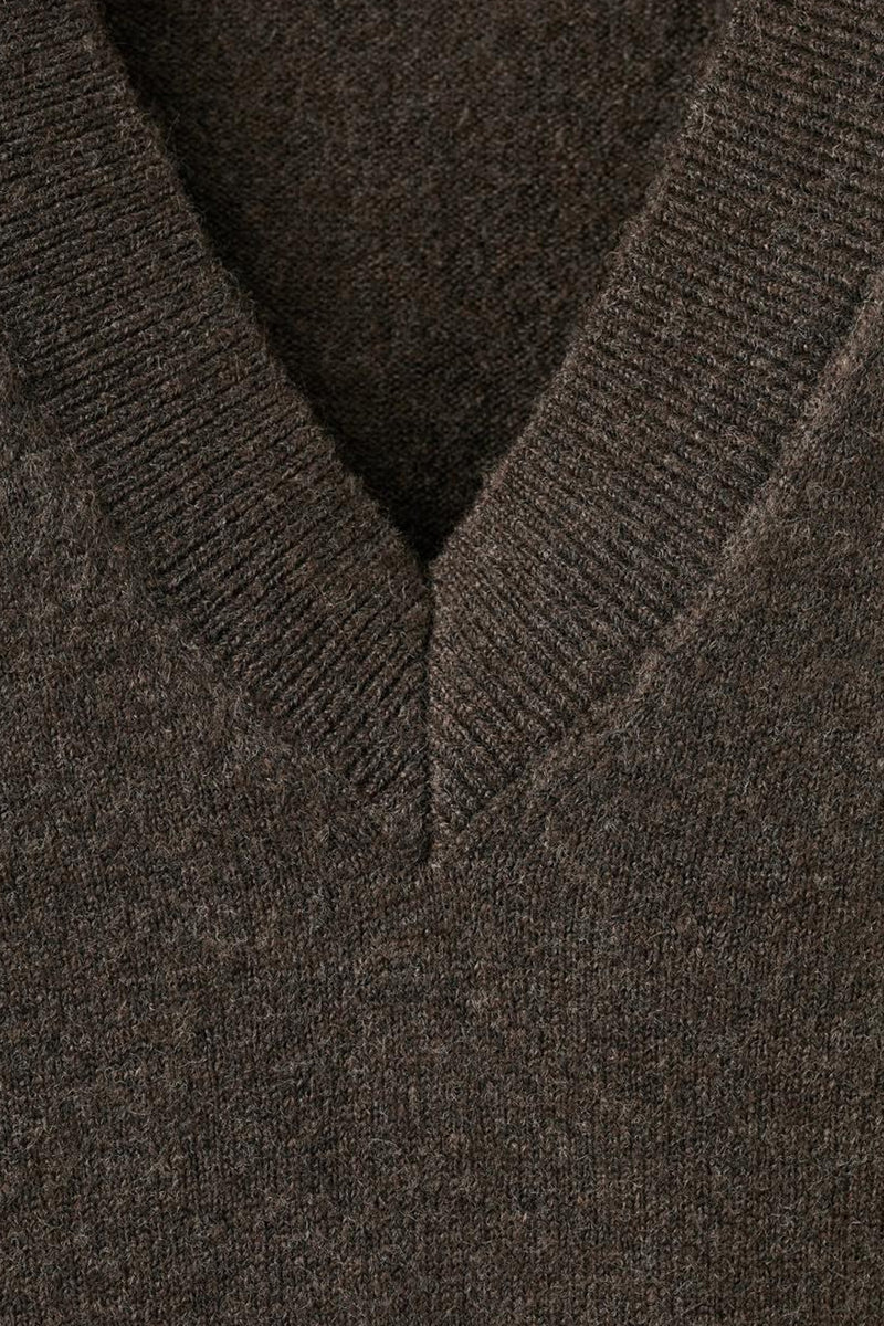 Pull met V-hals - bruin
