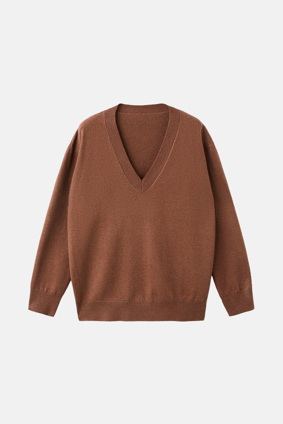 Pull à col en V marron de MANGO, avec un tricot texturé fin et des manches longues.
