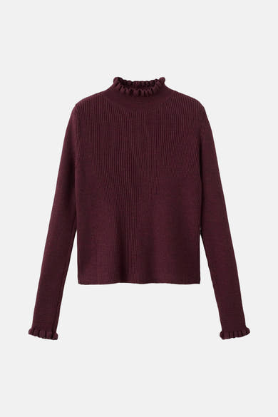 Bordeaux ronde hals trui van MANGO, in ribgebreide stof met rucheskraag en -manchetten.