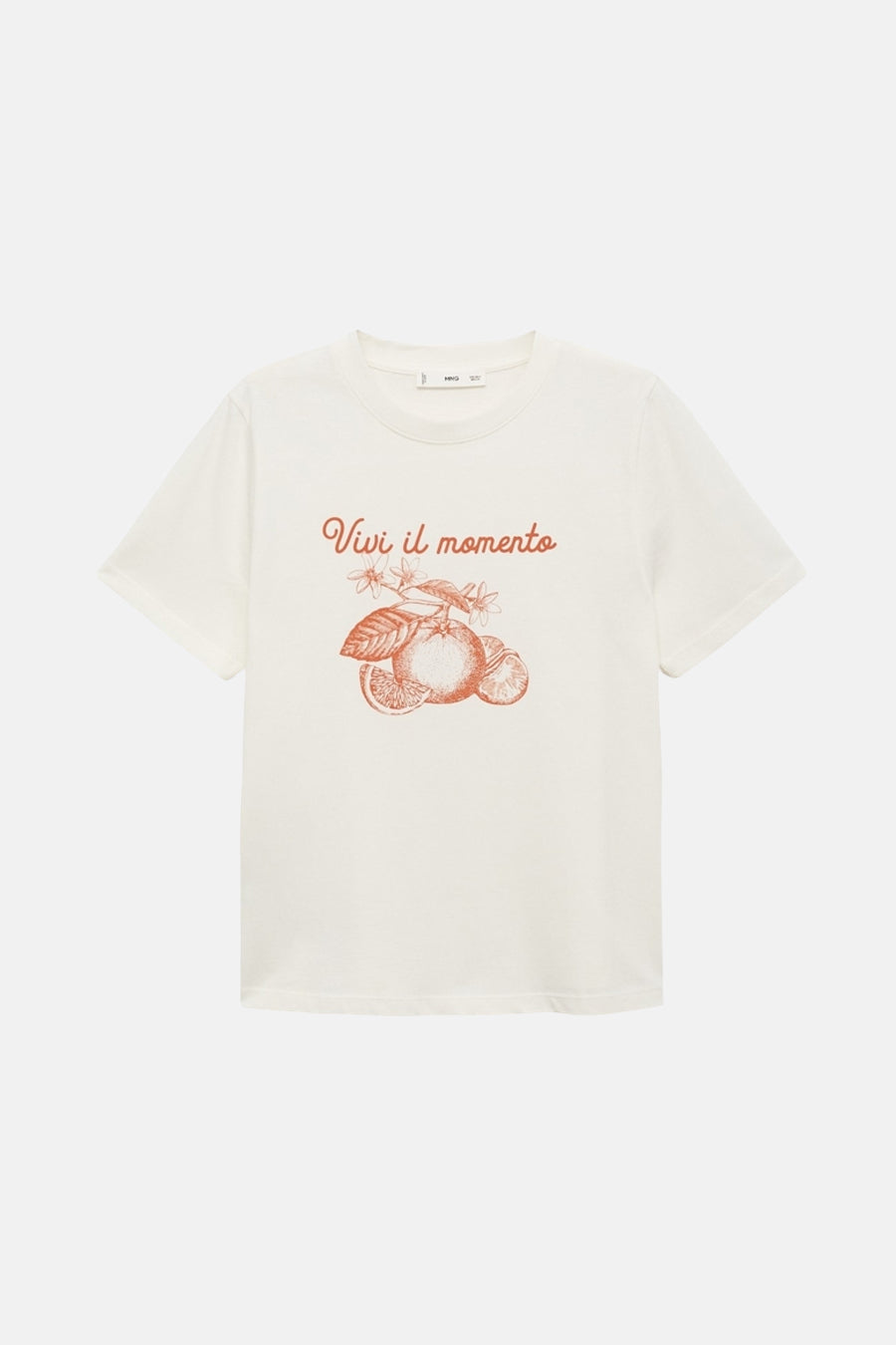 Wit T-shirt met korte mouwen van MANGO met een decoratieve citrusprint en de tekst "Vivi il momento".