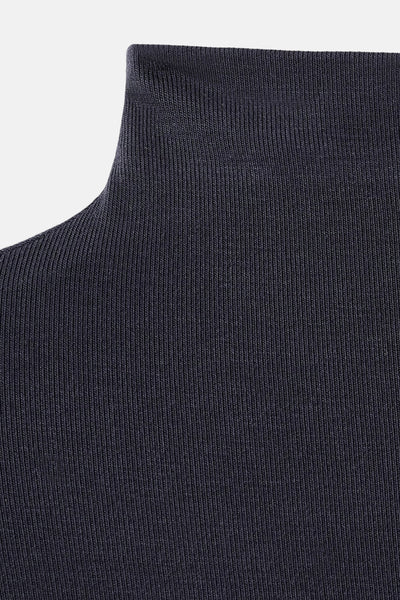 T-shirt bleu à manches longues de MANGO, en tricot côtelé avec col montant.