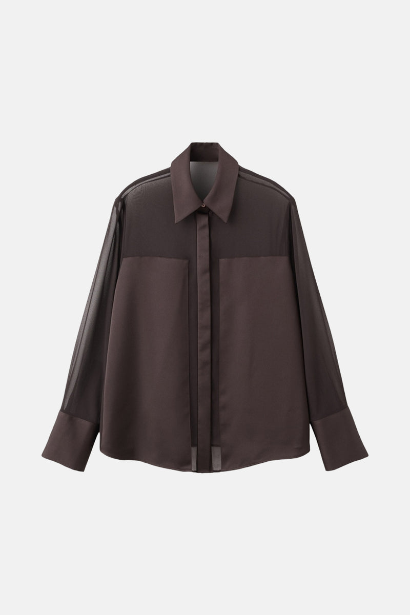 Chemise à manches longues marron de MANGO, avec manches transparentes en maille et détails satinés.