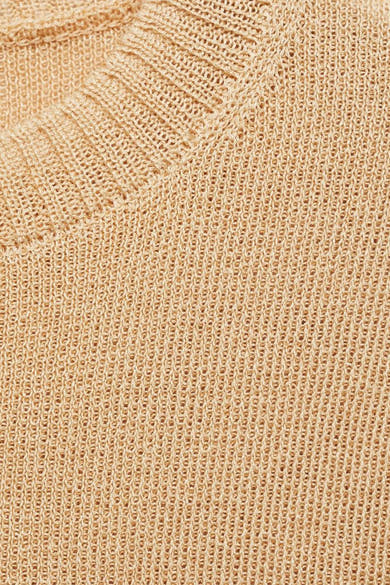 Beige ronde hals trui van MANGO, met een luchtige gebreide textuur in fijne brei.
