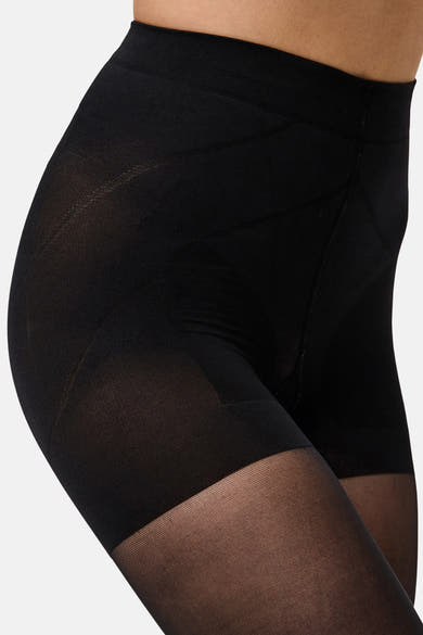 Zwarte panty's van PIECES®, ondoorzichtig aan de bovenkant, doorschijnend aan de onderkant.
