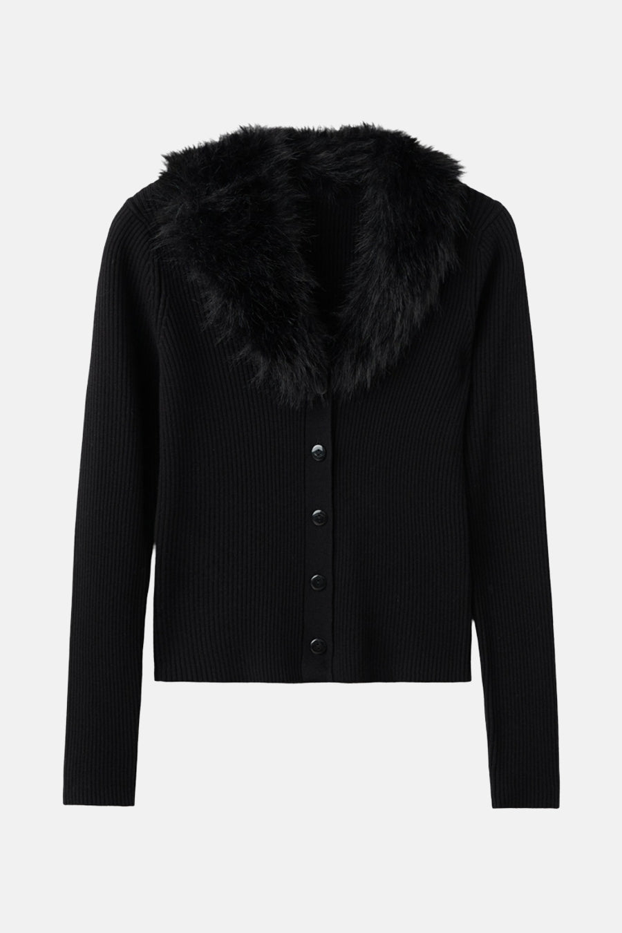 Cardigan noir à col en fausse fourrure de MANGO, avec une fermeture boutonnée sur le devant.