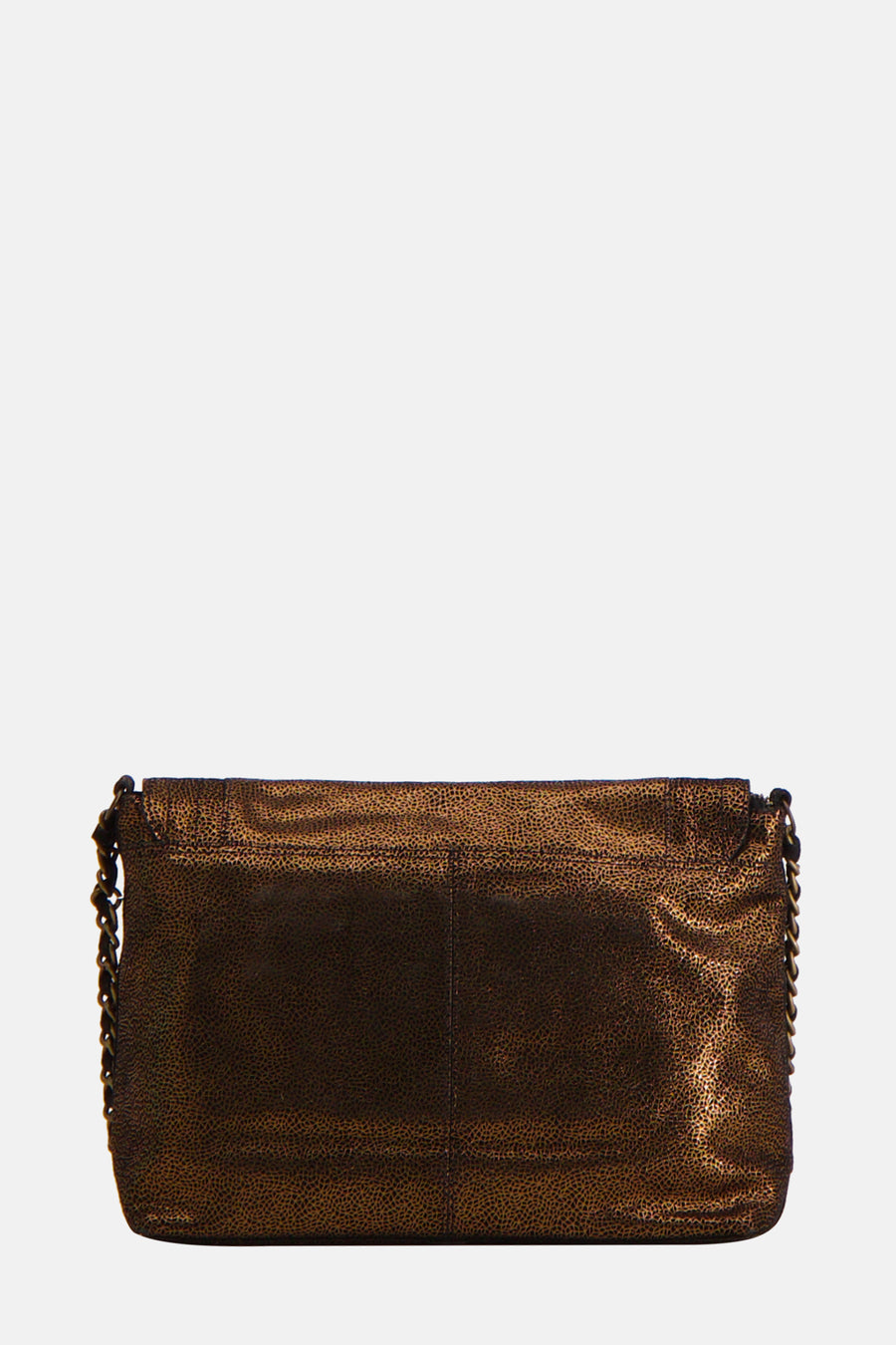 Sac à bandoulière doré de PIECES®, avec chaîne décorative et texture peau de serpent.
