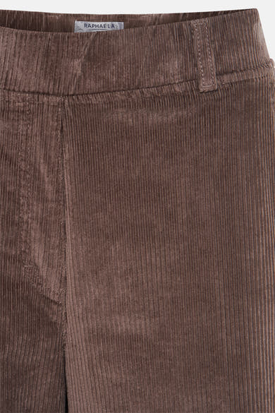 Taupe wijde broek van RAPHAELA van corduroy, met een zichtbare tailleband en gulp.