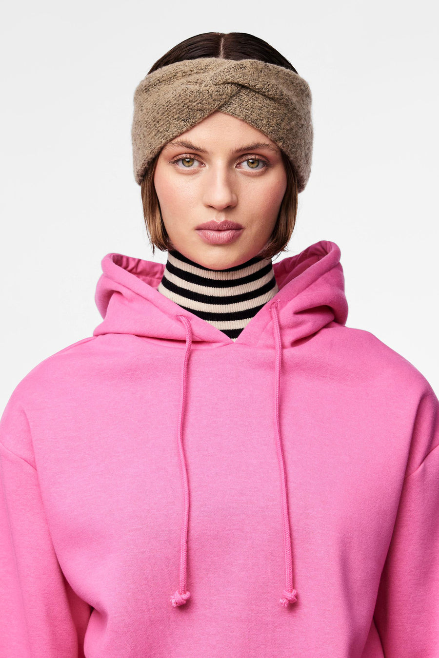 Oorverwarmer beige - PIECES®