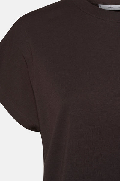 Bruin T-shirt met korte mouwen van MANGO, van getextureerd tricot, met een relaxte pasvorm.