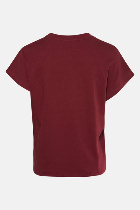 Bordeaux T-shirt met korte mouwen van MANGO, van achteren gezien, met raglanmouwen.