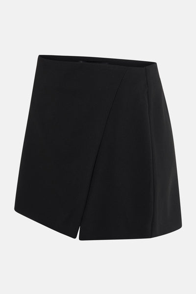 Mini-jupe portefeuille noire de MANGO, coupe asymétrique avec une fente sur le devant.
