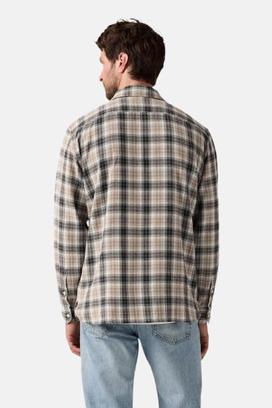 Multikleuren overhemd met lange mouwen van Levi's®, geruit op een beige en zwarte achtergrond.