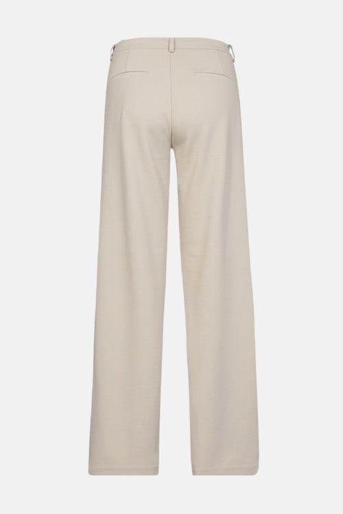 Pantalon beige de FREEQUENT, coupe large, avec poches arrière passepoilées et fermeture invisible.