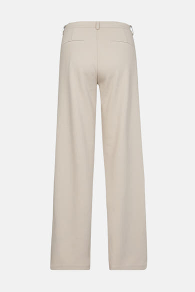 Pantalon beige de FREEQUENT, coupe large, avec poches arrière passepoilées et fermeture invisible.