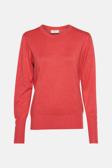 Pull rouge à col rond de FREEQUENT, avec des boutons décoratifs aux poignets.
