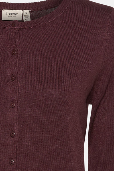 Gilet bordeaux de Fransa avec boutons ton sur ton et texture tricotée fine.