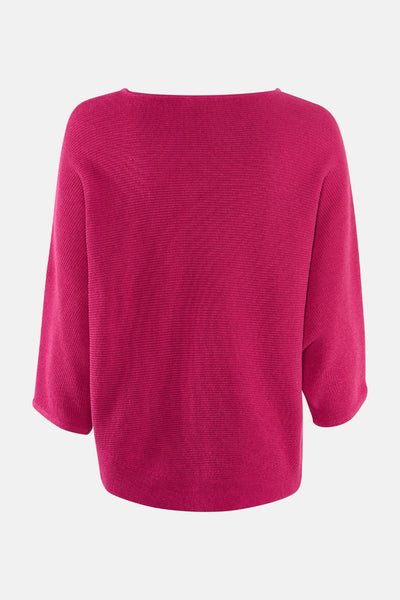 Pull rose à col rond de Fransa, en maille texturée, avec des manches trois-quarts.