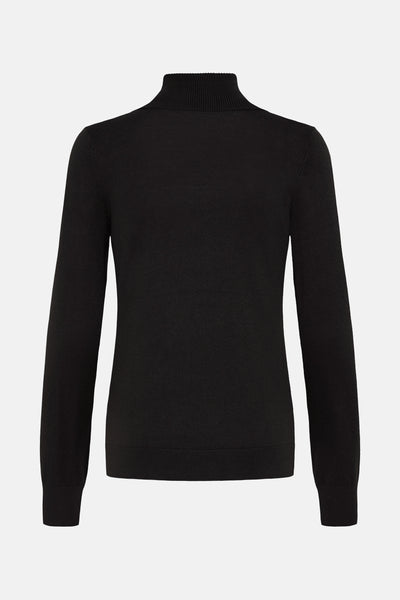 Pull à col roulé noir de Fransa, en tricot côtelé fin.