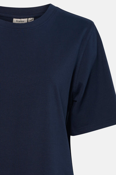 T-shirt bleu à manches courtes de Fransa, en tissu uni avec une texture subtile, coupe classique.