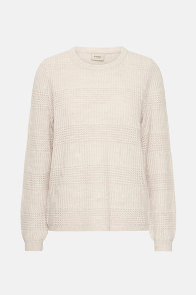 Pull beige à col rond de Fransa avec une texture tricotée.