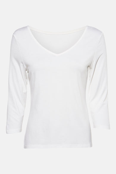 T-shirt blanc à manches longues de Fransa, avec une encolure en V simple.