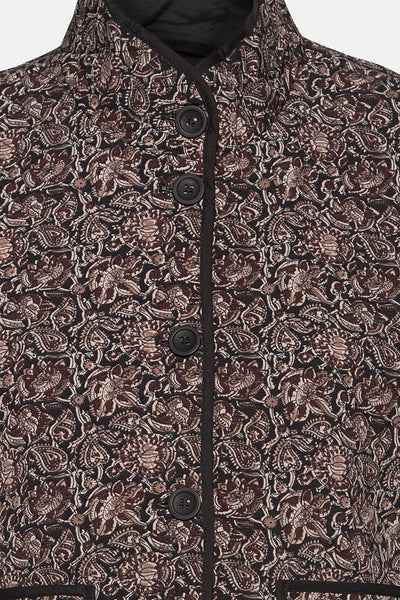 Veste courte multicolore de Fransa, à motifs floraux et fermeture boutonnée.