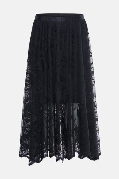 Jupe longue noire de Fransa, en dentelle florale délicate avec une taille haute satinée.
