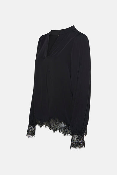 Zwarte blouse met lange mouwen van Fransa, met kanten details aan de zoom en manchetten.