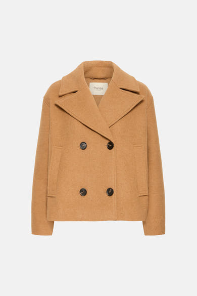 Veste courte en laine cognac à double boutonnage par Fransa®, col ample, poches plaquées, vue de face