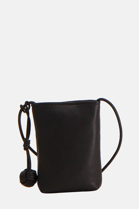 Petit sac noir en cuir, de Fransa, avec une bandoulière fine et un nœud décoratif.