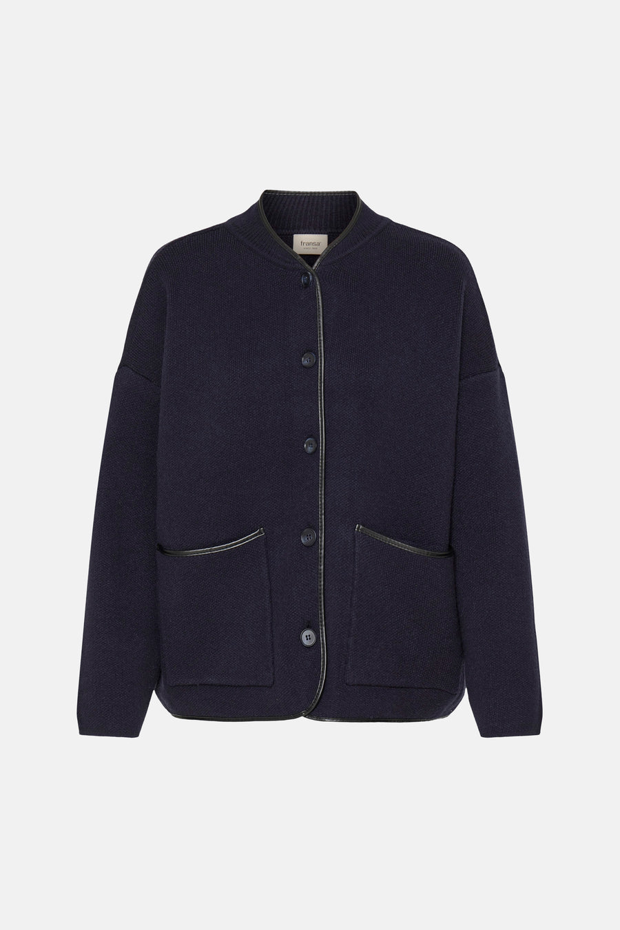 Gilet bleu en tricot épais par Fransa®, boutonné avec poches et bordure contrastante, vue de face