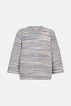 Multikleuren rondehals trui van FREEQUENT, met horizontale strepen in tinten blauw, beige en bruin.