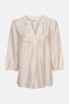 Beige blouse van FREEQUENT met geborduurde bloemenpatronen op de voorkant en driekwartmouwen.