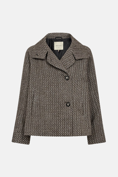 Veste courte taupe de FREEQUENT, à motif chevron, avec fermeture à deux boutons.