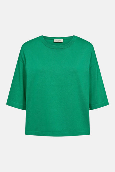 Pull à col rond vert de FREEQUENT, coupe décontractée à manches courtes et texture tricotée.