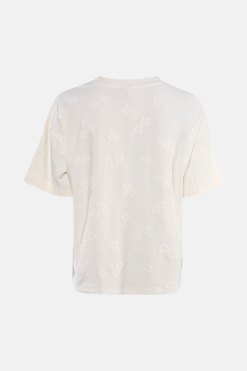 T-shirt blanc de FREEQUENT avec motif floral en relief sur toute la surface, vue de dos.
