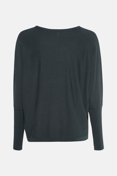 Pull à col rond vert par B.YOUNG, avec des manches longues et une texture fine.