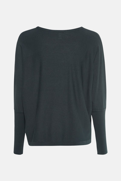 Pull à col rond vert par B.YOUNG, avec des manches longues et une texture fine.