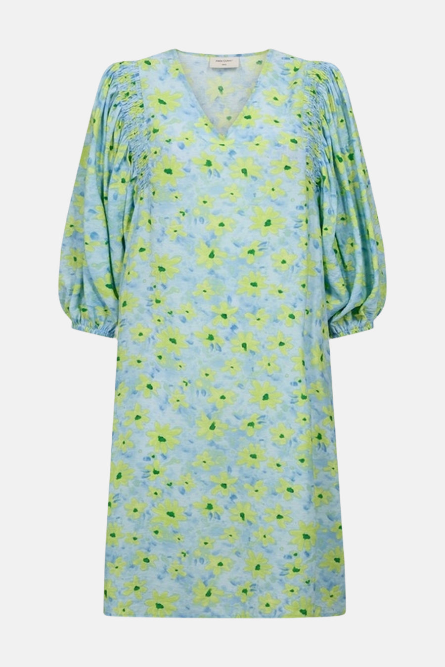 Robe 3/4 multicolore de FREEQUENT, à motif floral jaune et vert, avec manches bouffantes.