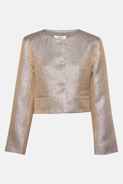 Korte beige jas van B.YOUNG, getextureerd met drie knopen op een effen achtergrond.