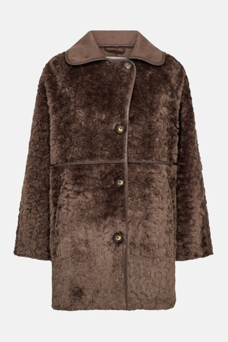 Veste longue taupe FREEQUENT en matière pelucheuse, avec col et fermeture boutonnée