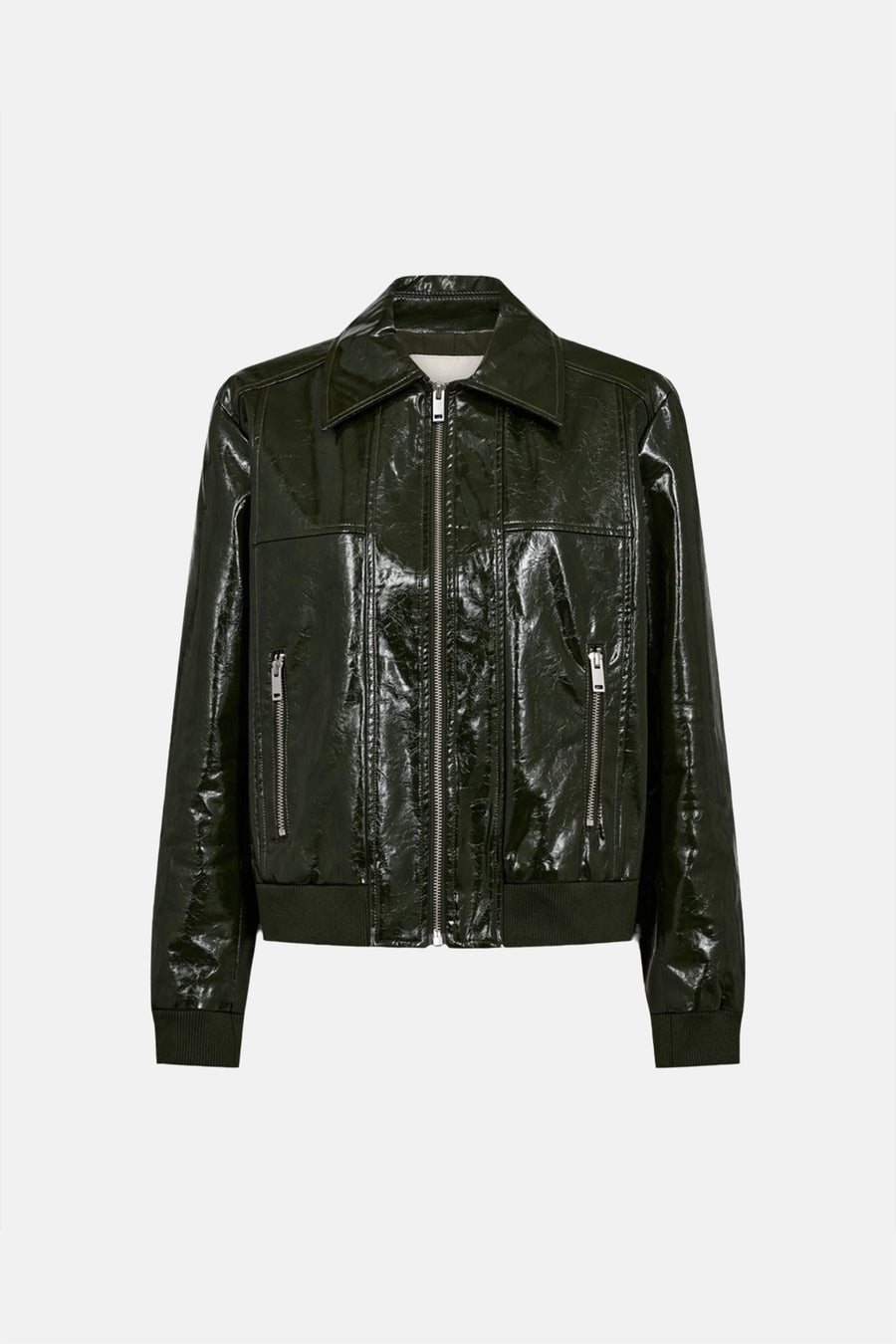 Veste verte en cuir synthétique brillant par FREEQUENT, avec fermeture éclair centrale et poches zippées latérales, vue de face
