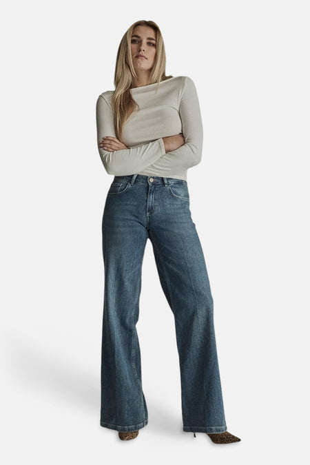 MIRA - light blue denim