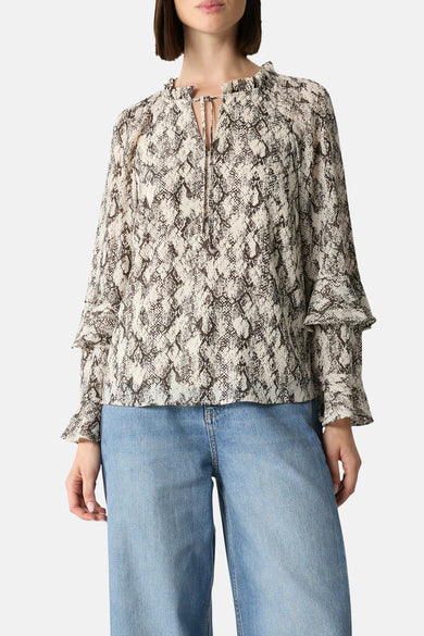 Multikleurige blouse met lange mouwen van COMMA, met slangenprint, ruches aan de mouwen en koorden.