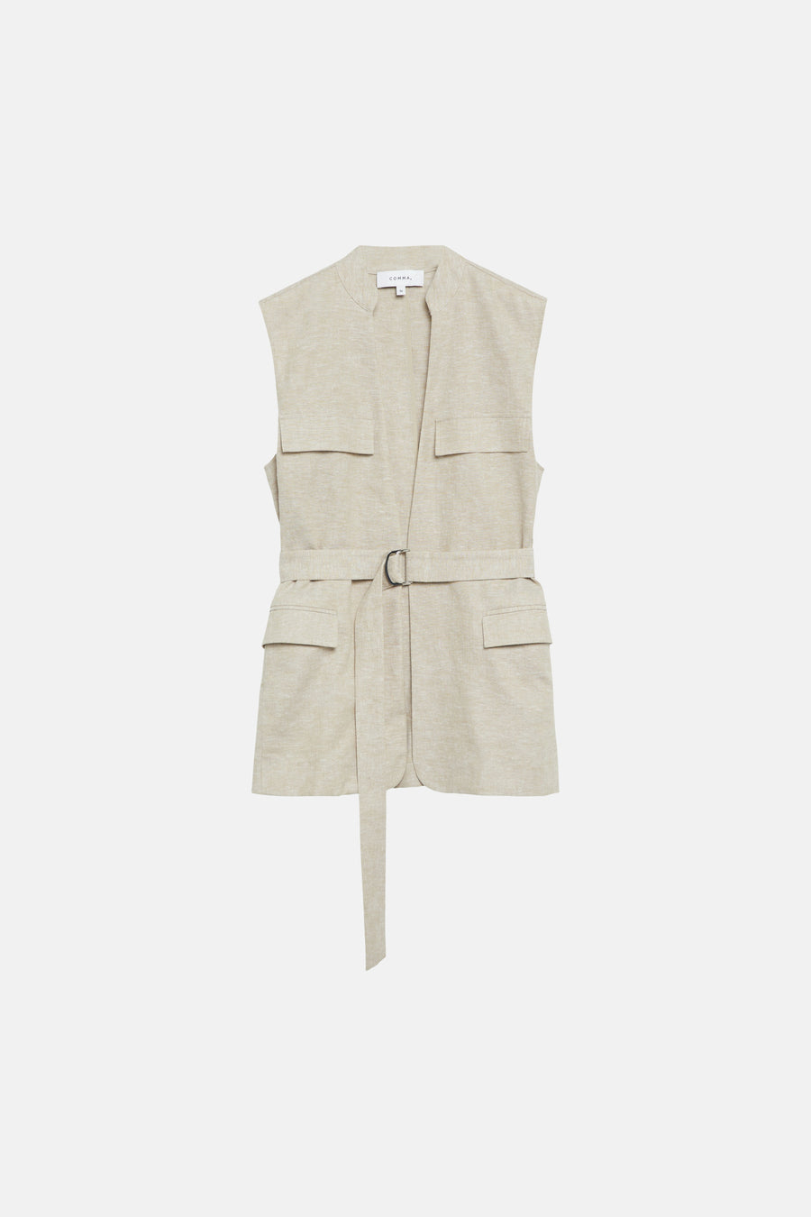 Blazer taupe sans manches en lin de COMMA avec col montant, poches à rabat et ceinture bouclée lâche.