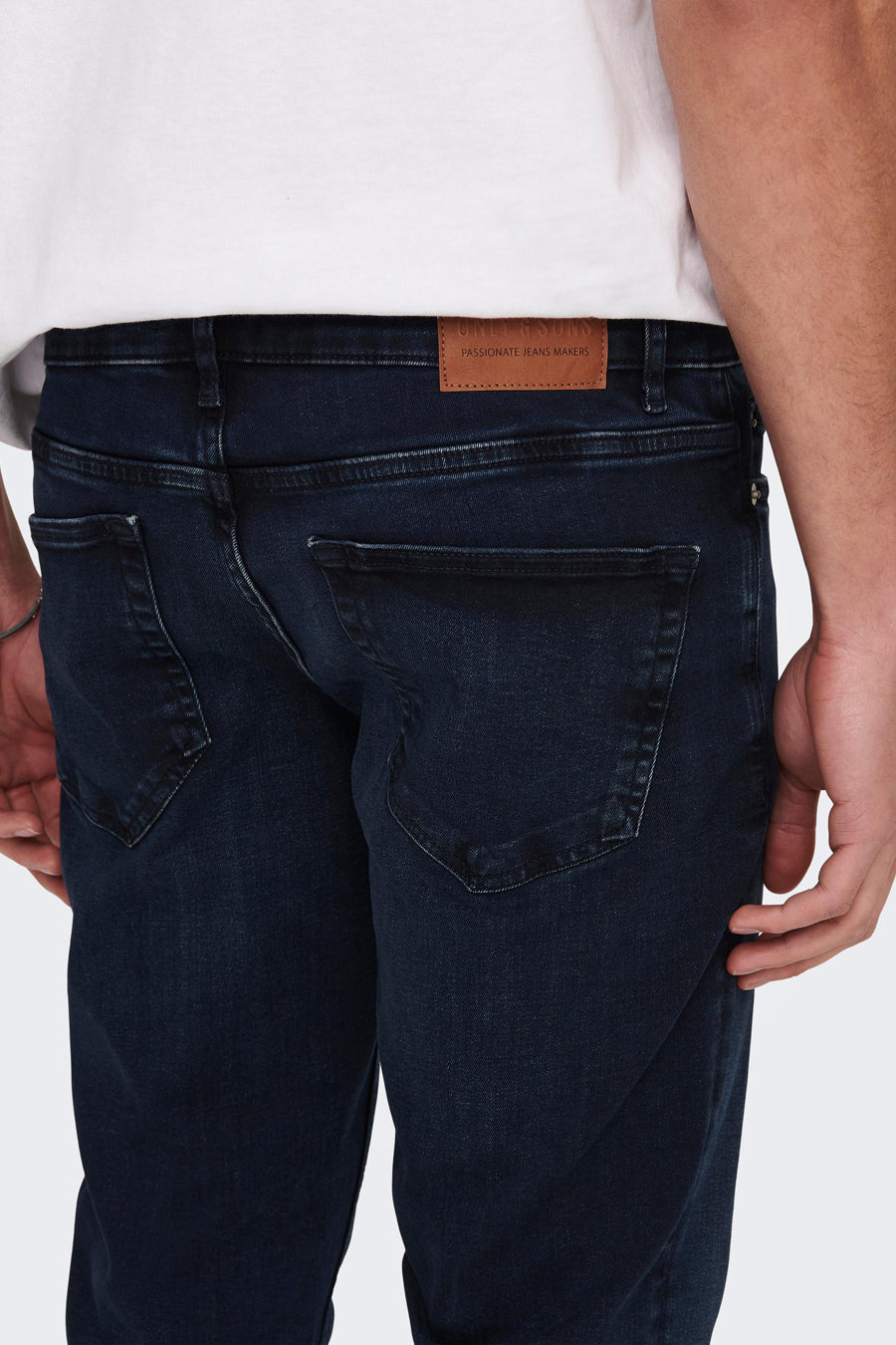 LOOM - blue black denim