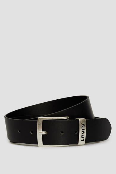 Ceinture noire en cuir de Levi's Accessories, avec une boucle argentée et le logo de la marque.