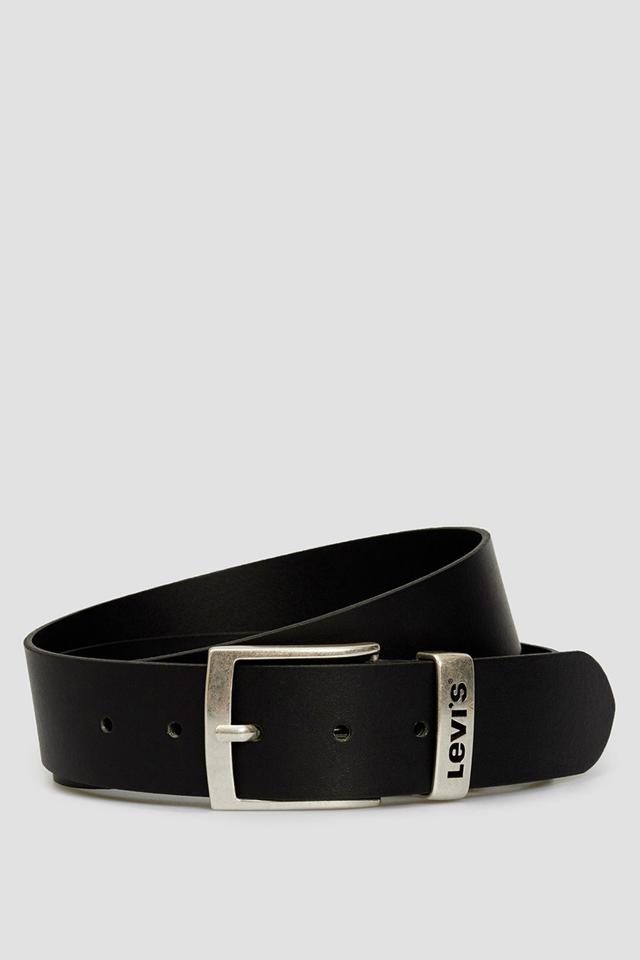 Ceinture noire en cuir de Levi's Accessories, avec une boucle argentée et le logo de la marque.