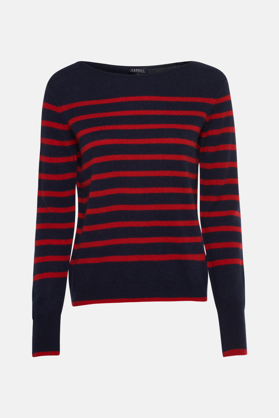Pull à col rond en maille multicolore de Caroll, avec des rayures rouges sur fond bleu marine.
