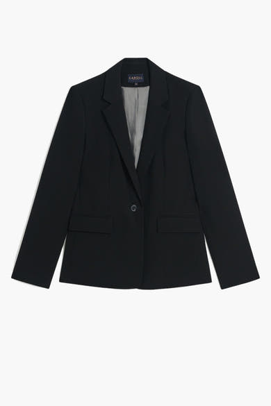 Blazer noir by Caroll, avec un bouton et des poches passepoilées.
